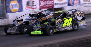 The Jeffer Jeff Heotzler side-by-side with Brett Hearn during the Syracuse 200