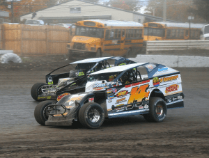 Jeff Heotzler, 14h, battles Brett Hearn, 20, during the 2015 Eastern States 200 at the Orange County Fair Speedway!